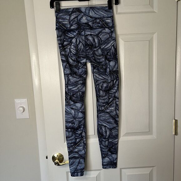 Lululemon Size 6 Wunder Under Hi-Rise Leggings Nulux Print EUC - Picture 6 of 7